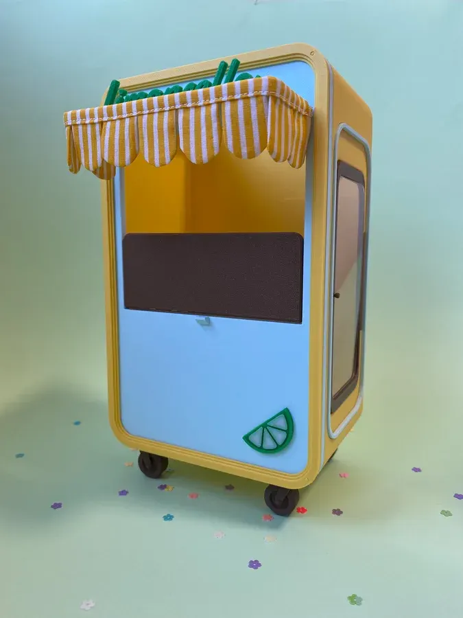 Miniature Vendor Cart for Dollhouse - Limoncello