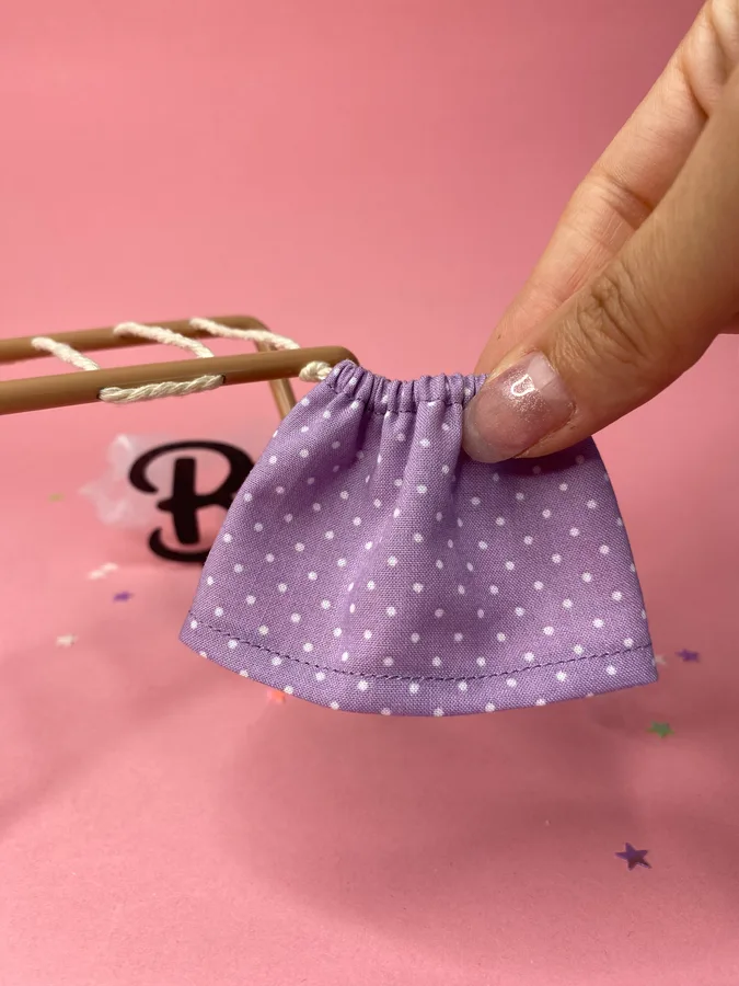 Minissaia Bolinhas Lilás para Ratinhas