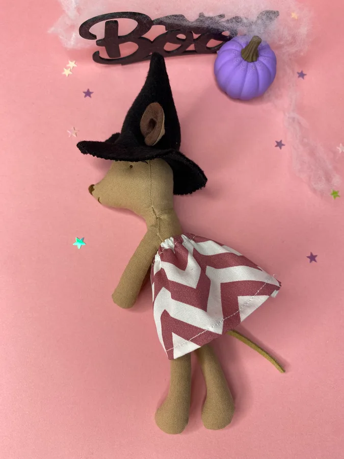 Little Witch in Skirt