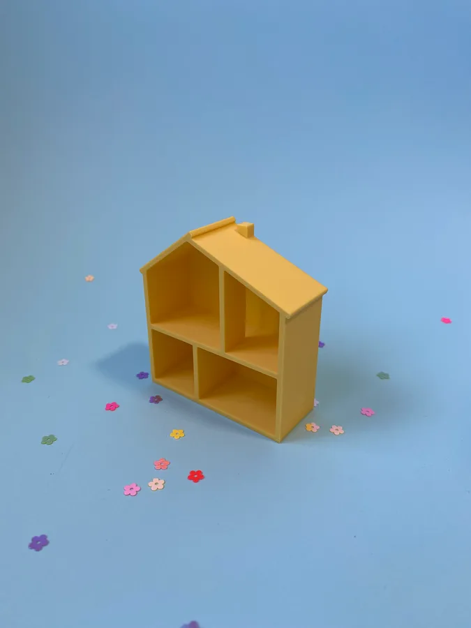 Miniature doll's house