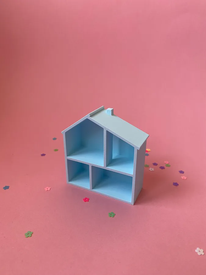 Miniature doll's house