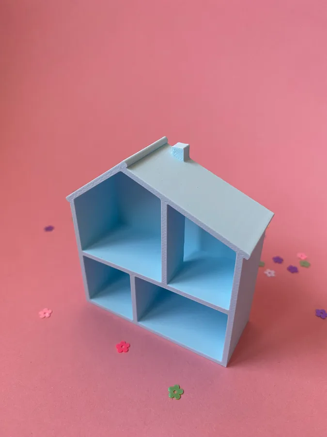 Miniature doll's house